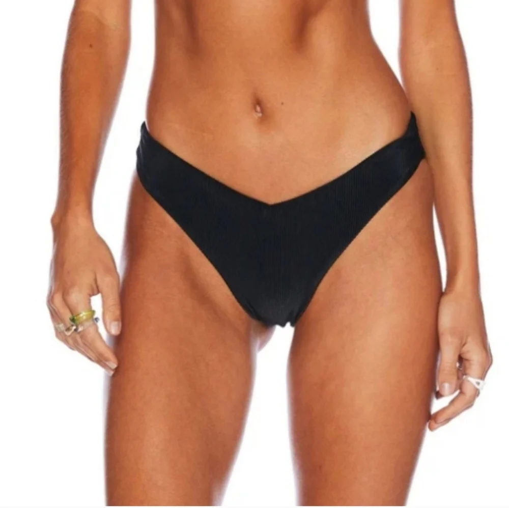 Beach Riot Bikini Set - Picture 7 of 7